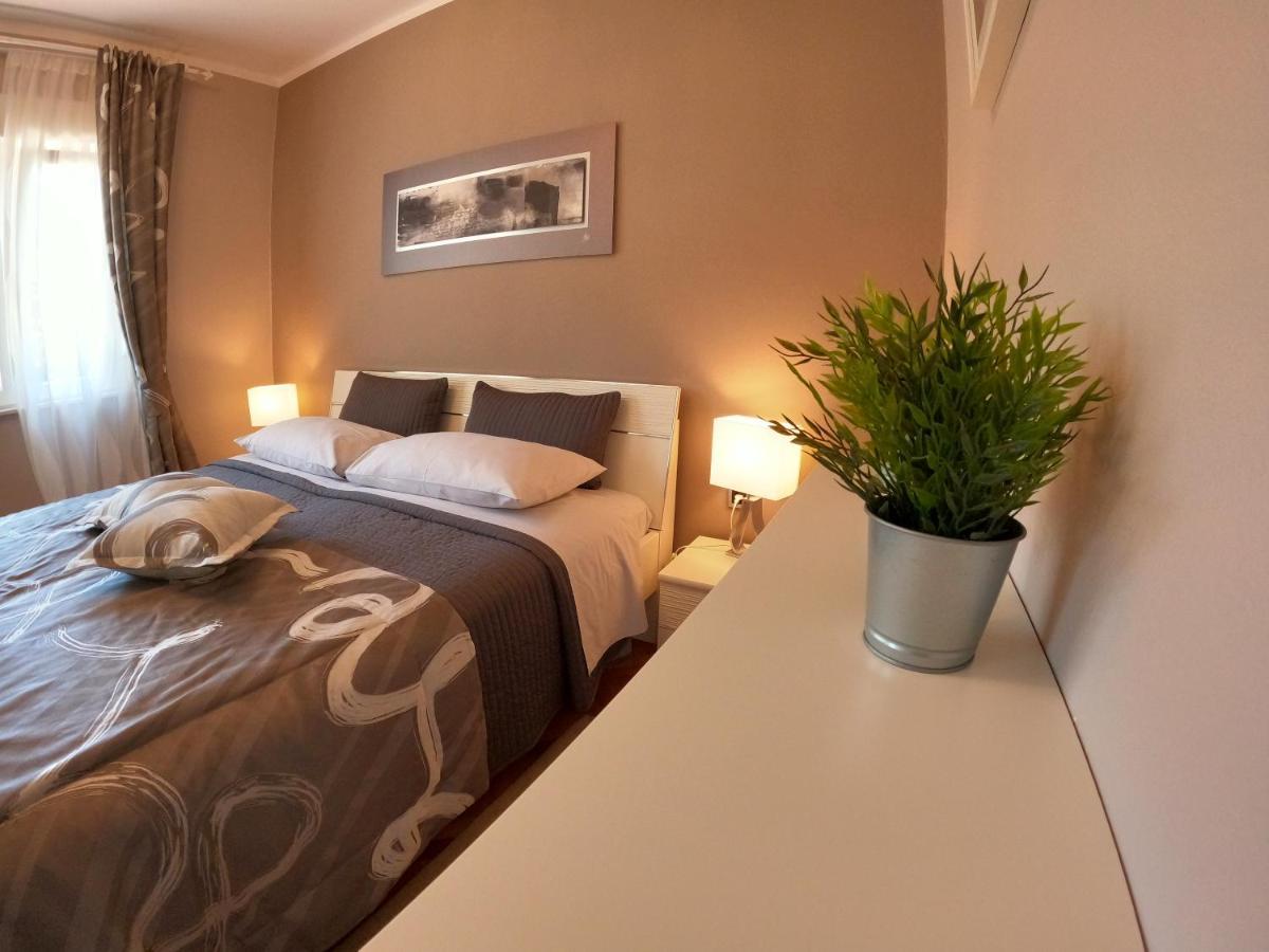 Violic Apartment